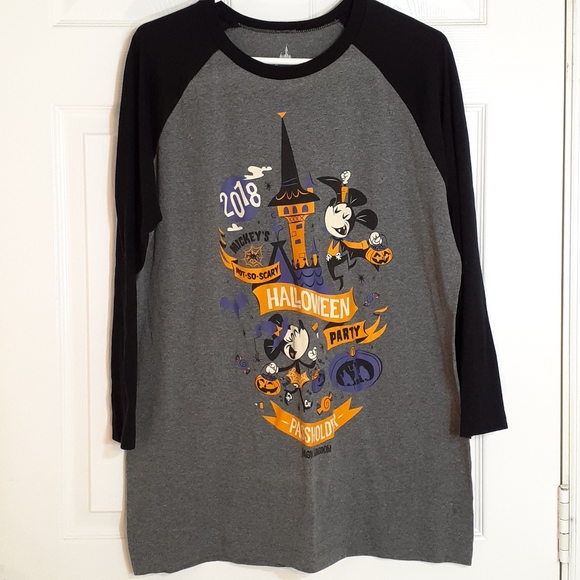 Disney Tops - Unisex Mickey's Not So Scary Halloween Passholder